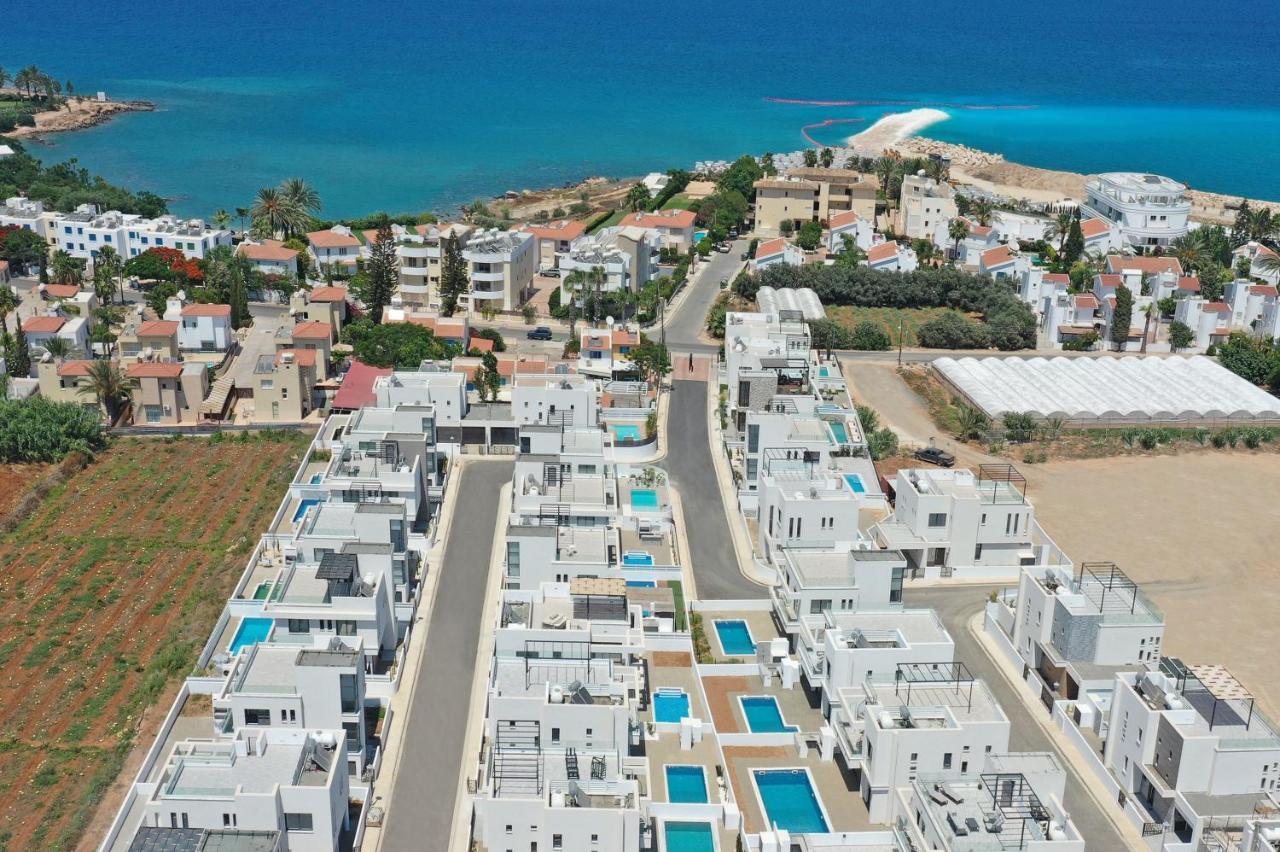Villa Queen Eleanor Protaras Exterior photo